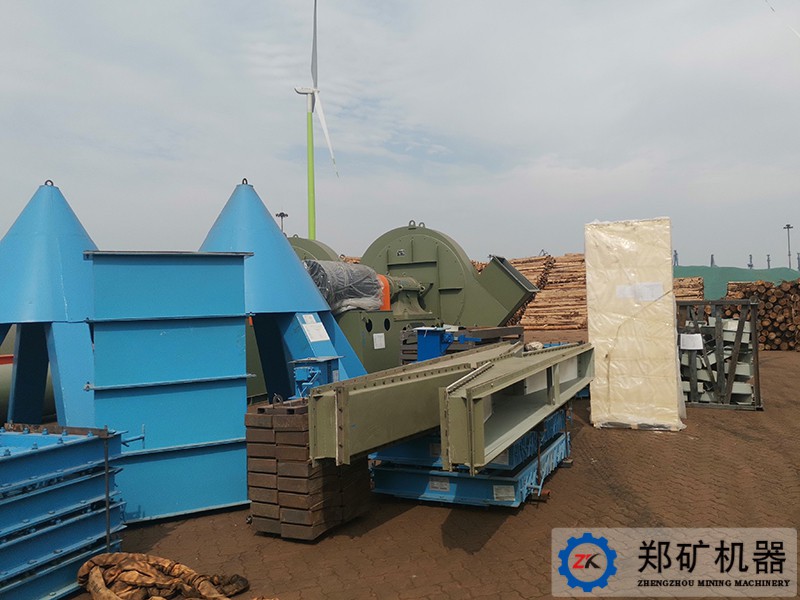 也門時產70噸水泥粉磨站安裝現場